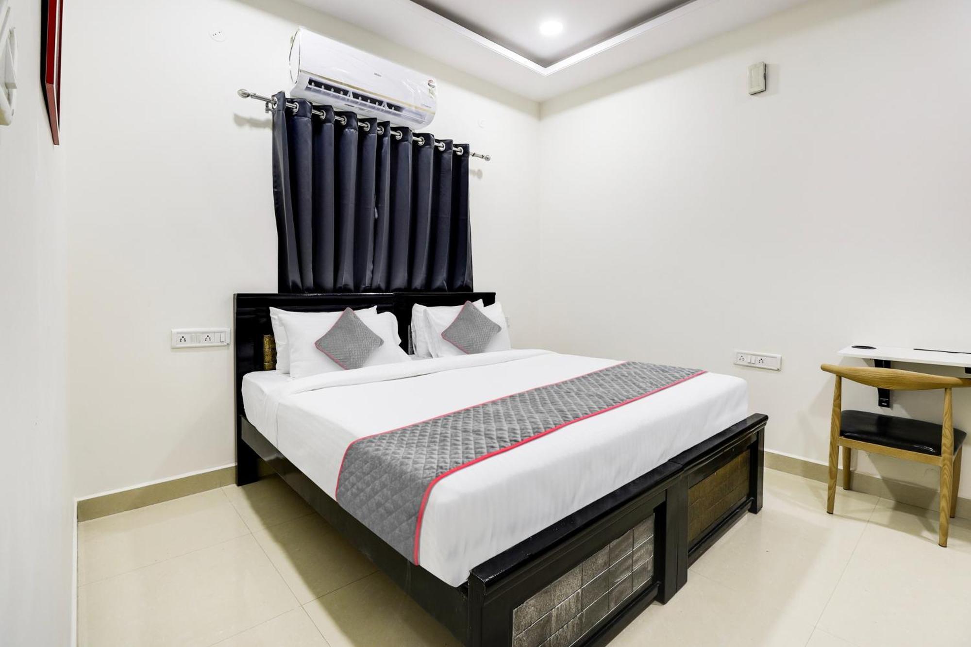 Super Townhouse De Alphabet Hotel Kukatpally Nexus Mall Hyderabad Exterior foto